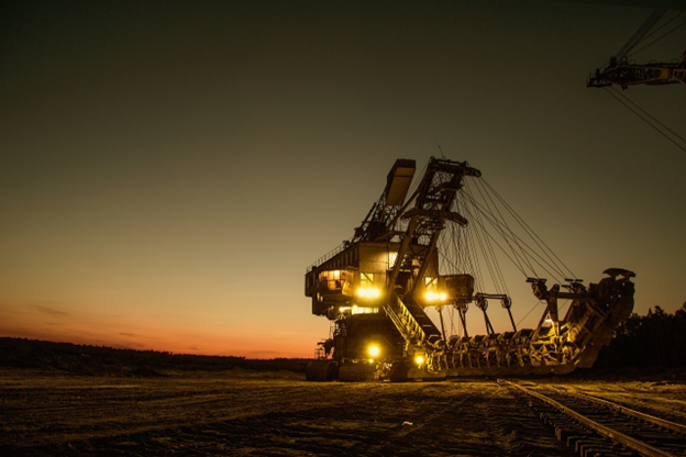 Optimizing Mining Efficiency and Safety with Apache Ironworks